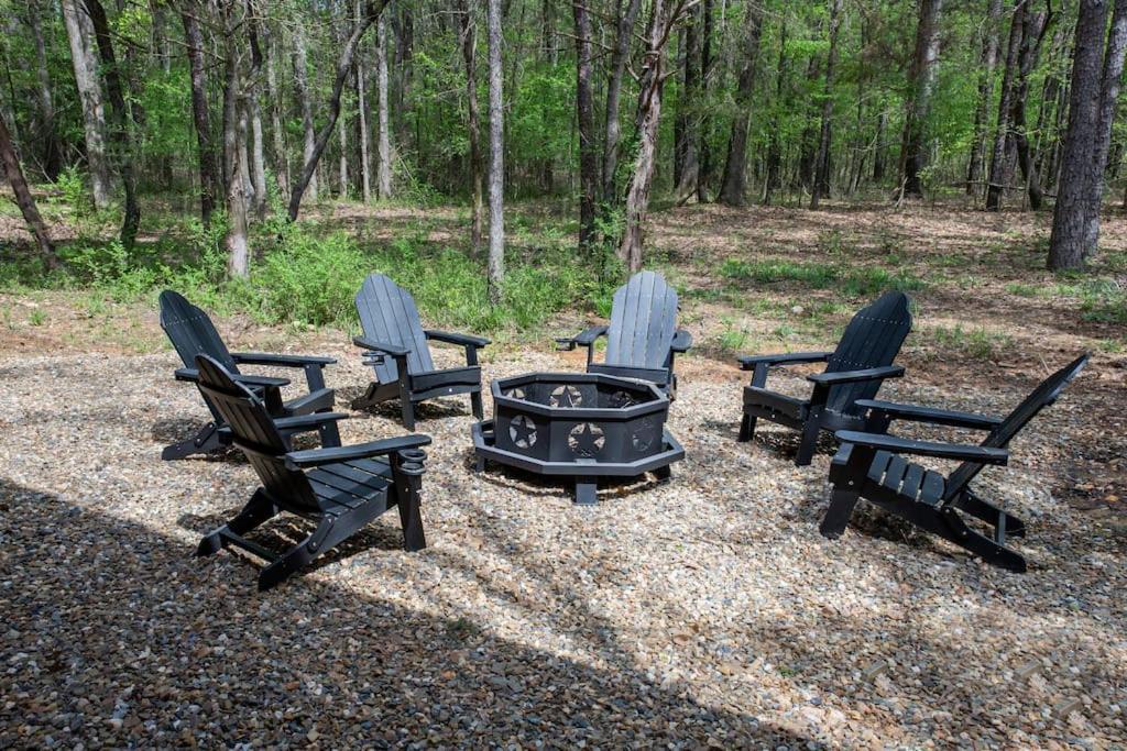 The Secluded Reset Button Cabin Броукън Боу Екстериор снимка